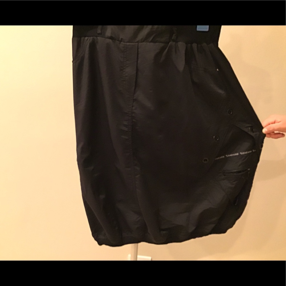 Skirt by Sarah. Size M (48). Excellent condition.